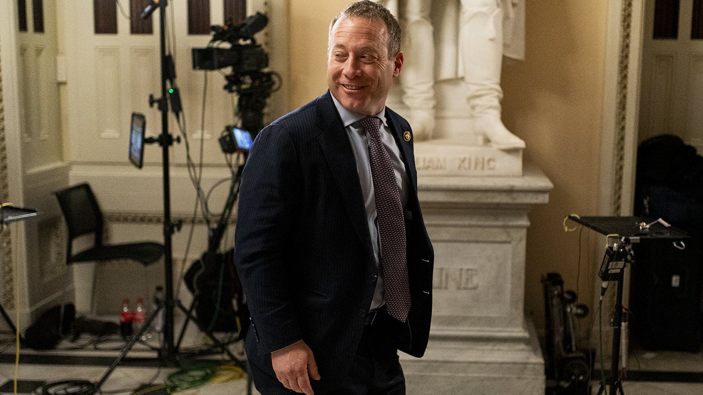 House Ties in 212-212 Vote to Block Iran War Powers Resolution