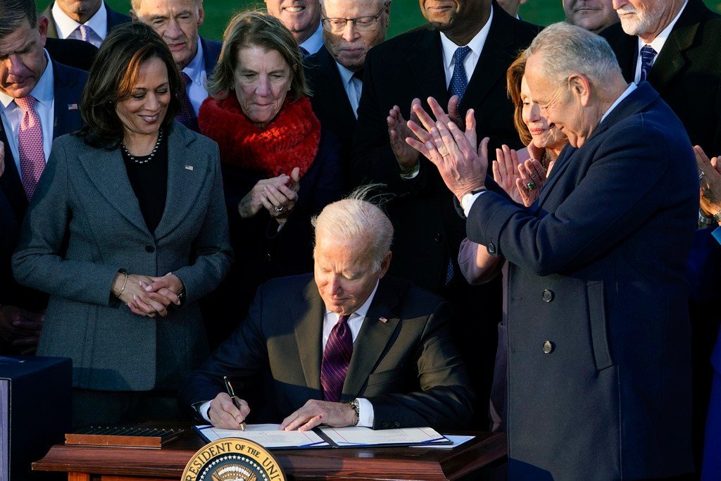 Hoyer: Democrats proved they can tackle affordability, unlike GOP