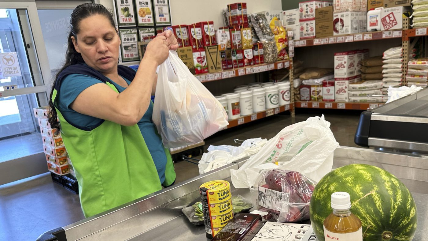 Inflation at 4.1% Piles Pressure on Trump and the Fed