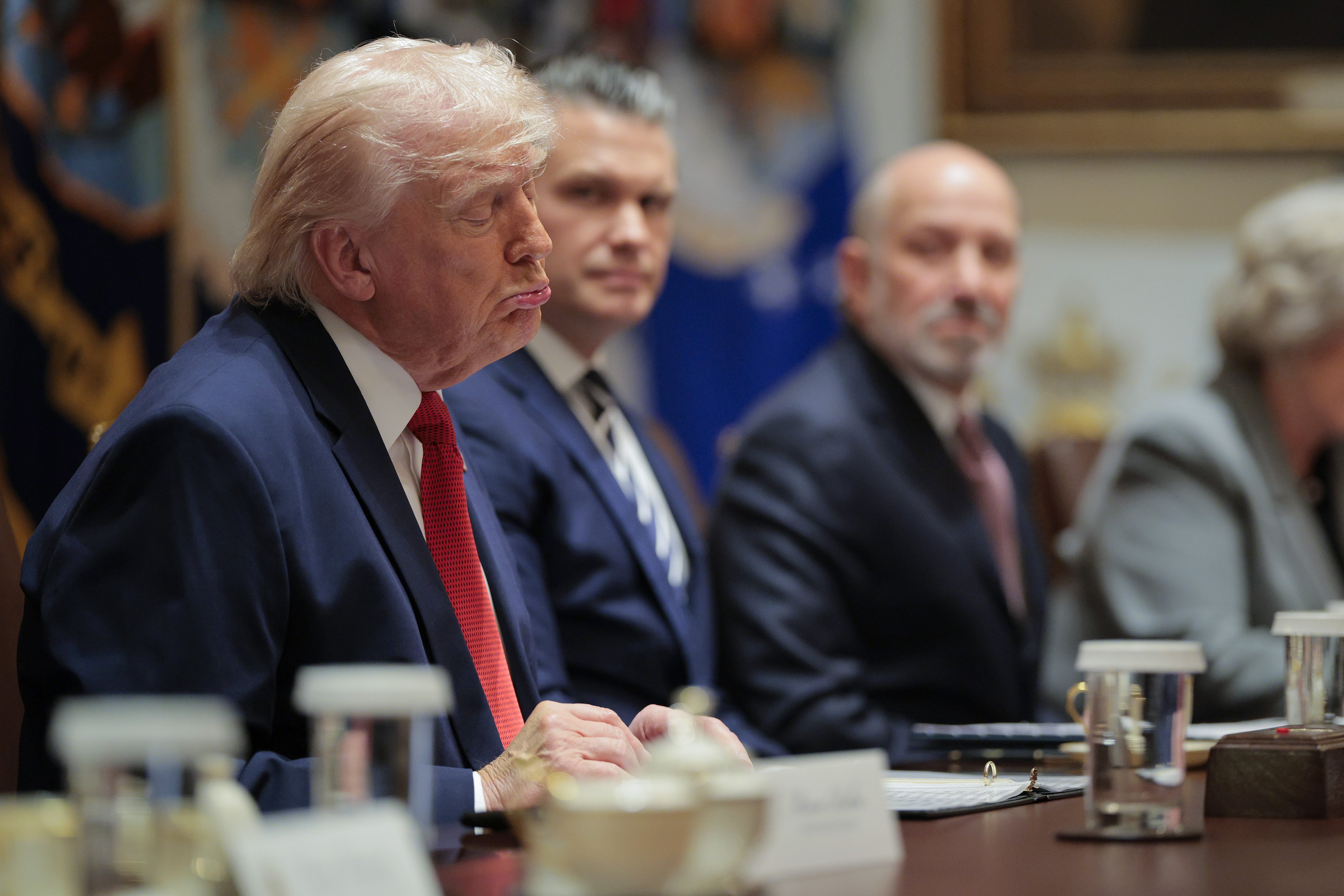 Iran Gains Strategic Upper Hand as Trump's Military Campaign Falters