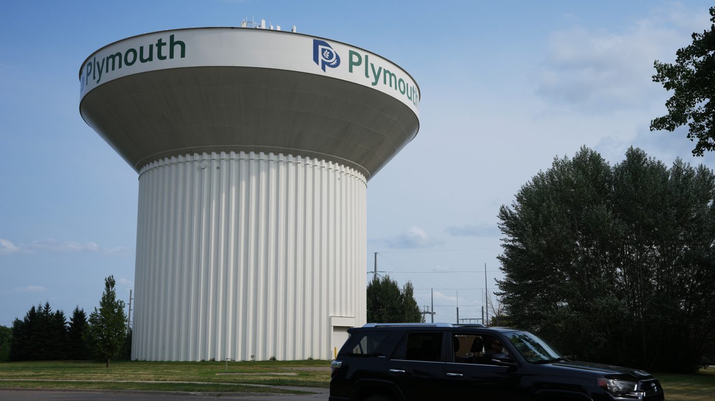 Iran-linked hackers suspected in attacks on US water utilities
