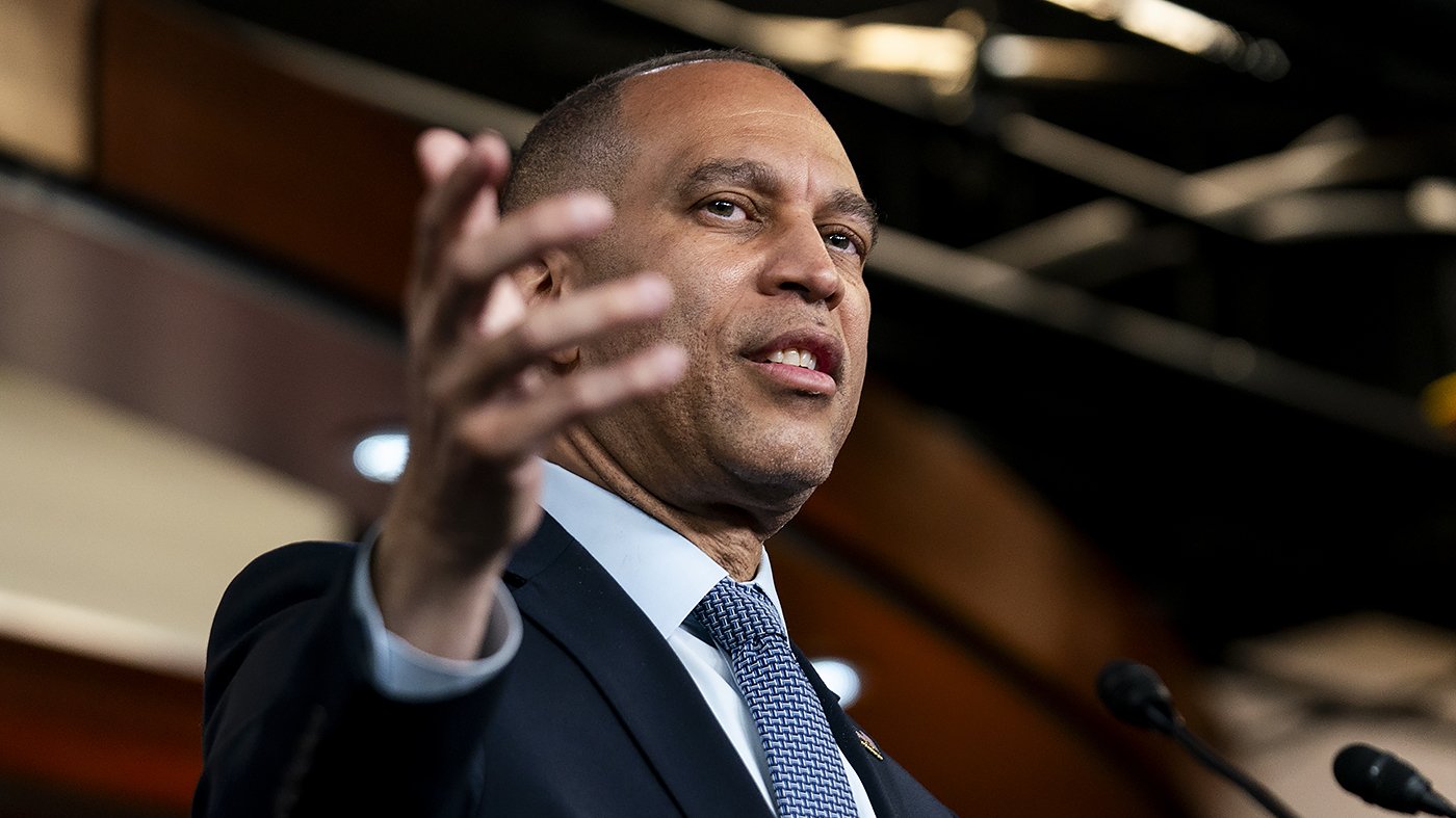 Jeffries Vows to Block Trump $250 Bill: 'Get Over Yourself'