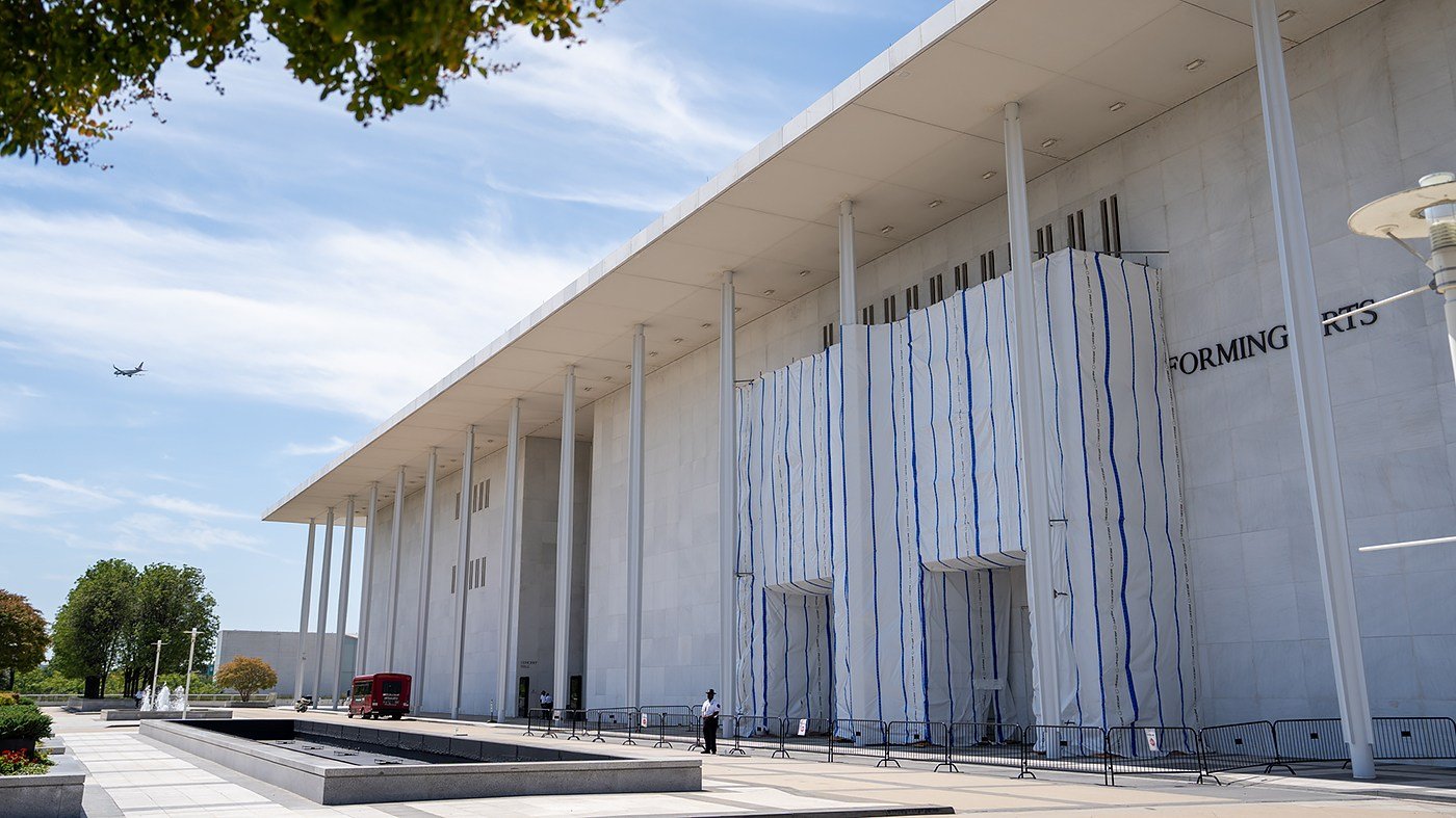 Judge Again Halts Trump Name Addition to Kennedy Center