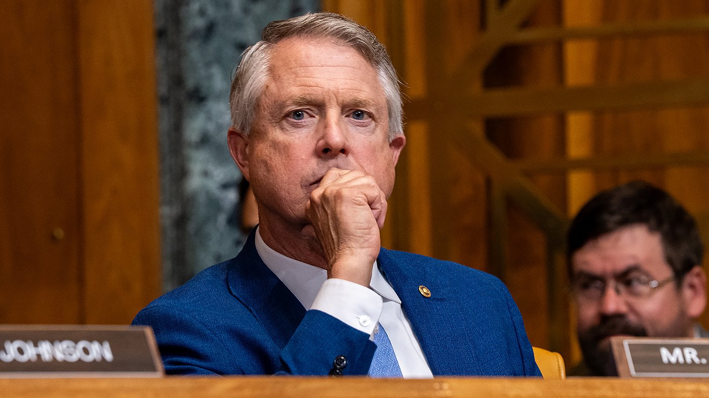 Kansas GOP primary: Marshall favored to win second Senate term