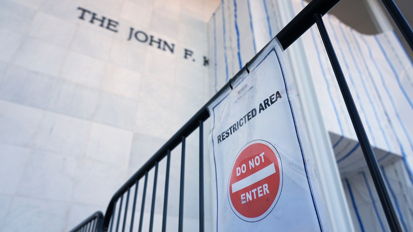 Kennedy family hits Trump over Kennedy Center standoff
