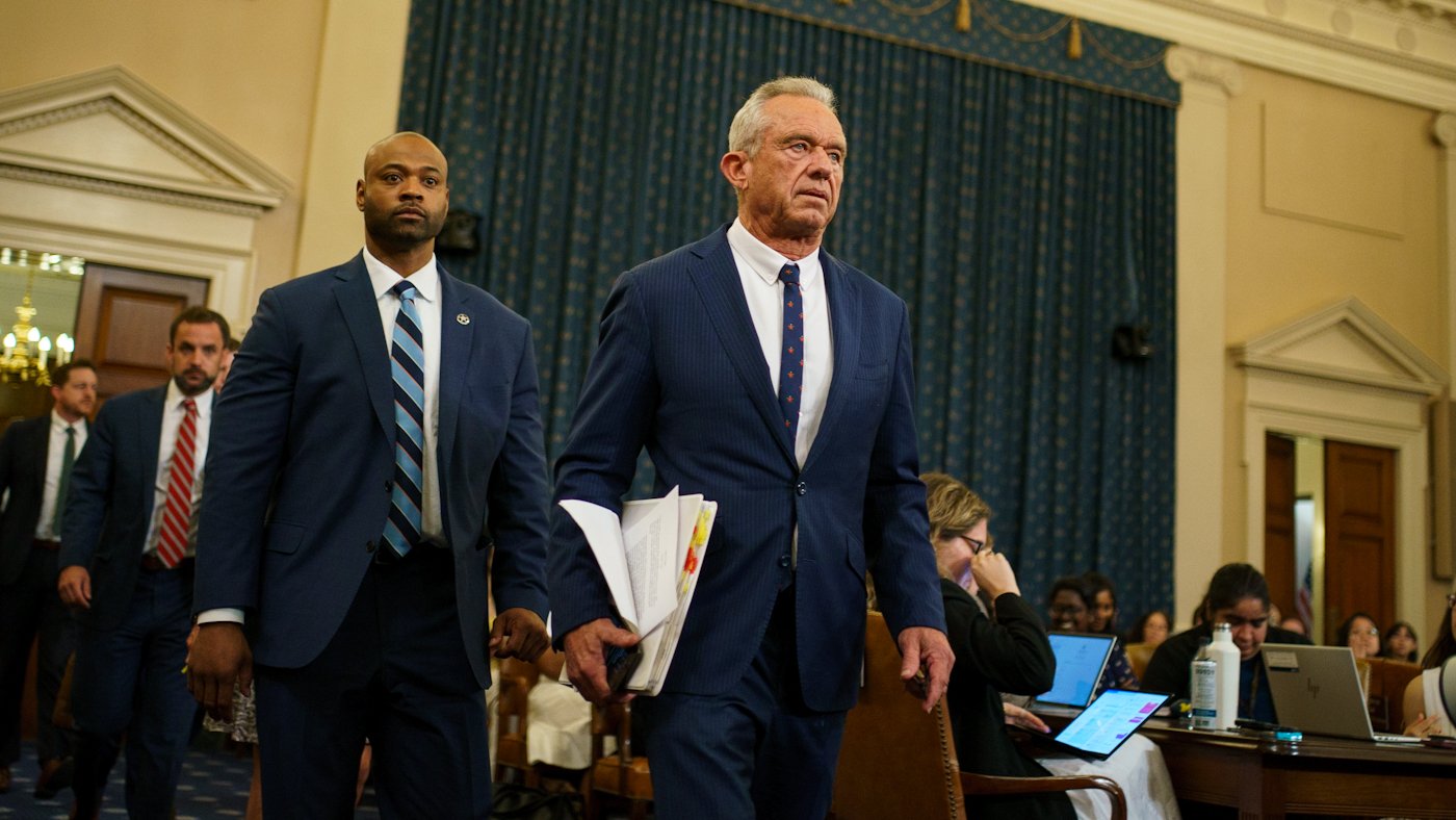 Kennedy Navigates Vaccine Minefield in Marathon Congressional Hearings
