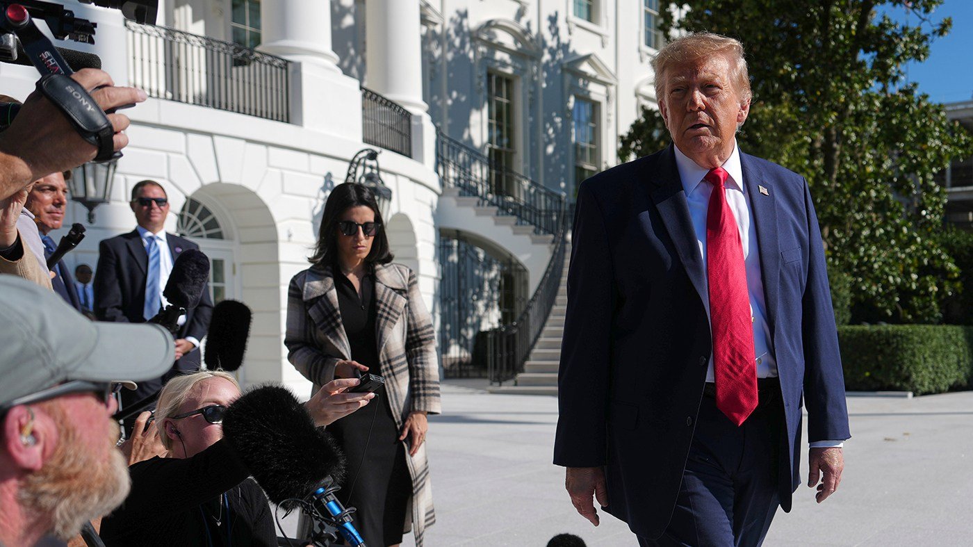 Lawsuit Challenges White House Press Bans as Unconstitutional