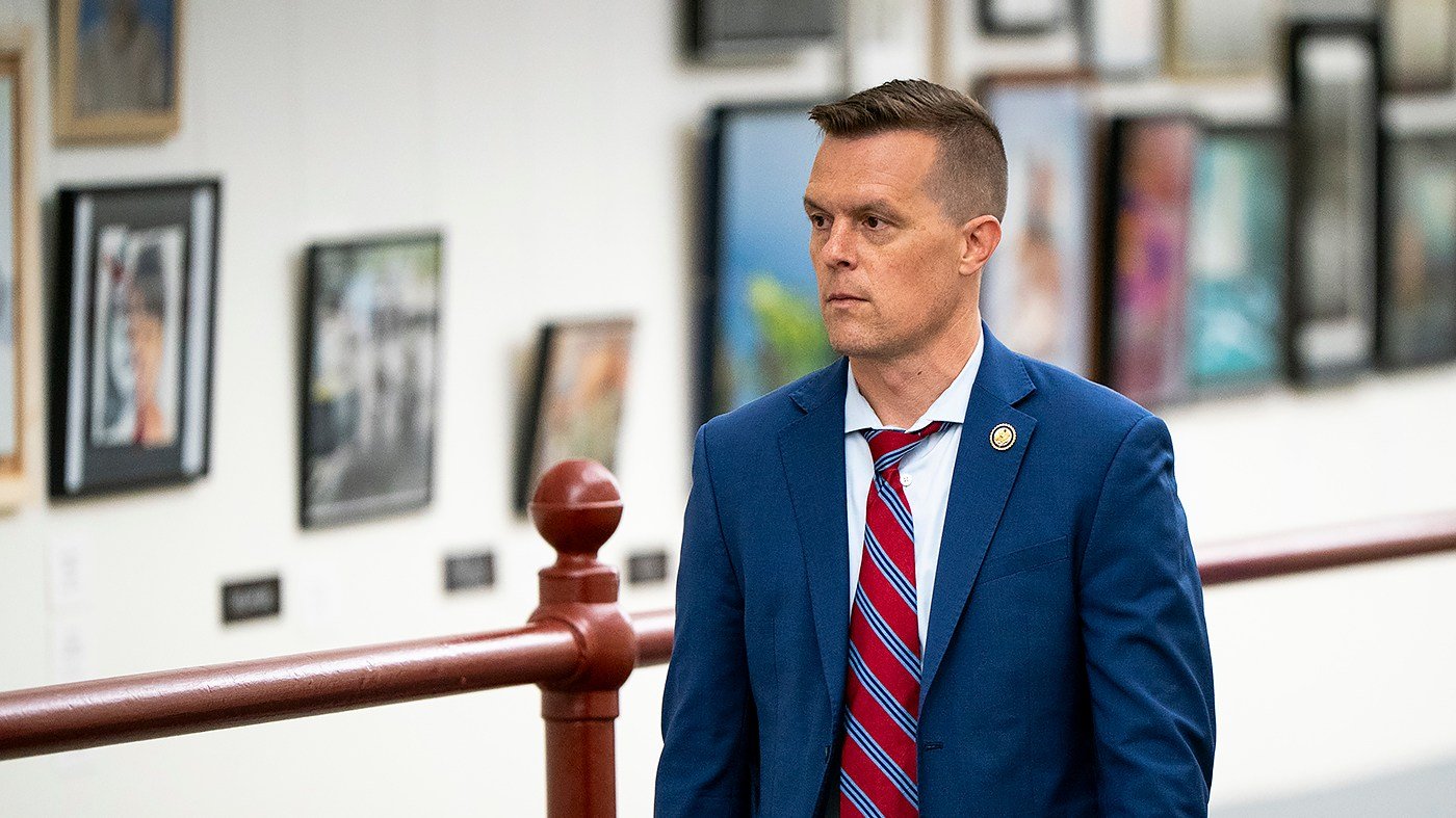 Maine Democrat Backs GOP Rule to Shield Lobster Industry