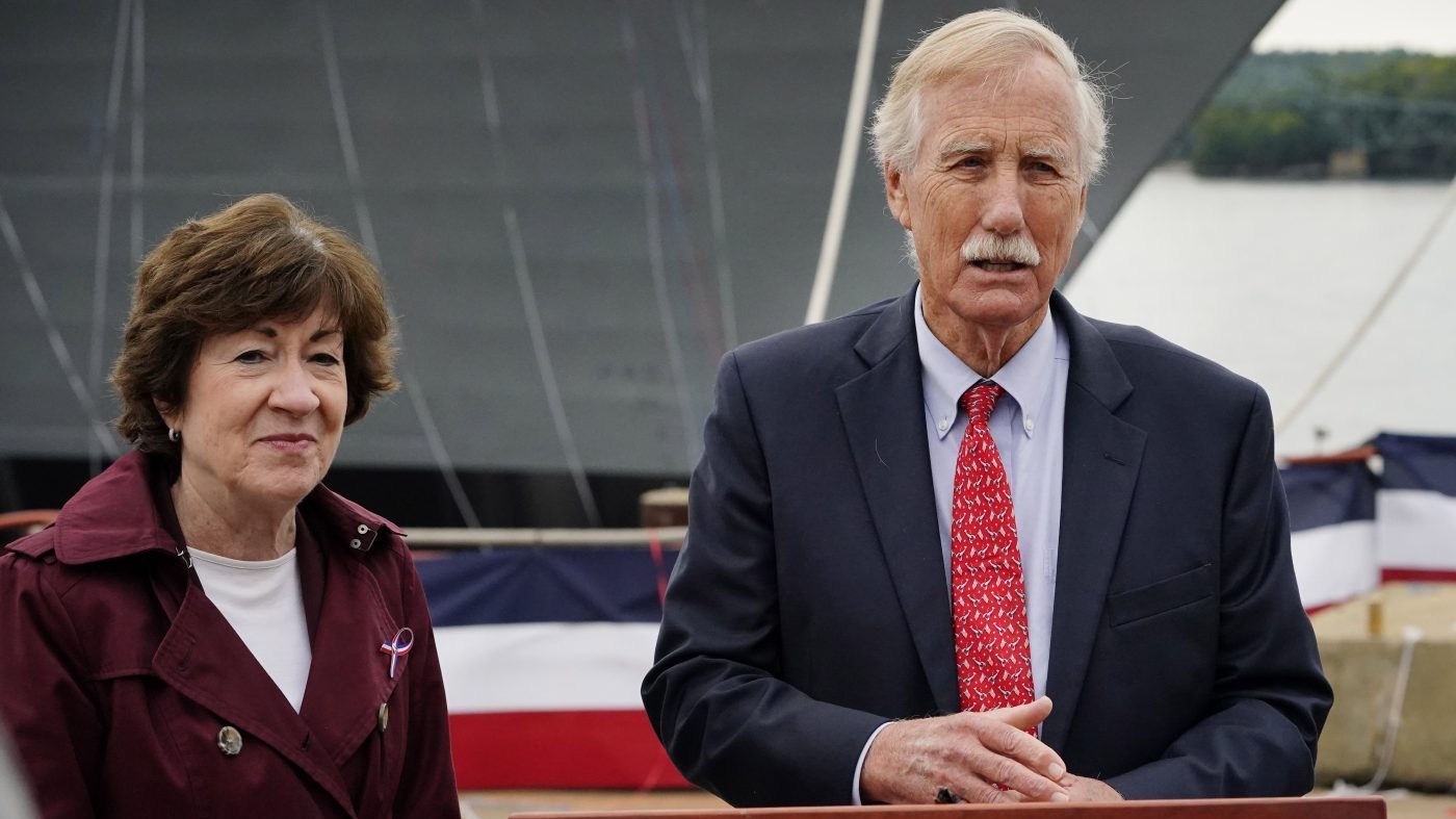 Maine senators push Senate panel to advance lobster-friendly whale bill