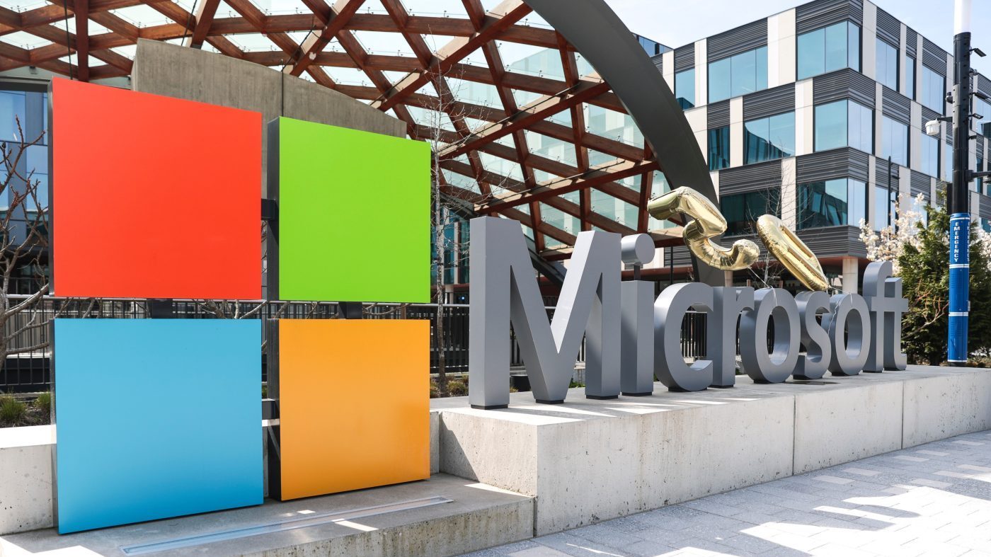 Microsoft Backs Bill to Shield Consumers from Data Center Water Costs