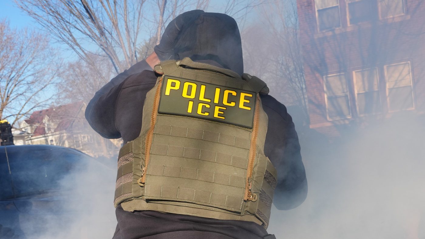 Minnesota Prosecutor Charges ICE Officer in January Shooting of Venezuelan Immigrant
