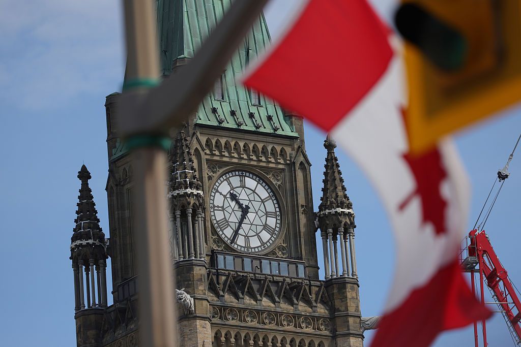 More Canadian provinces lock clocks to permanent daylight saving time