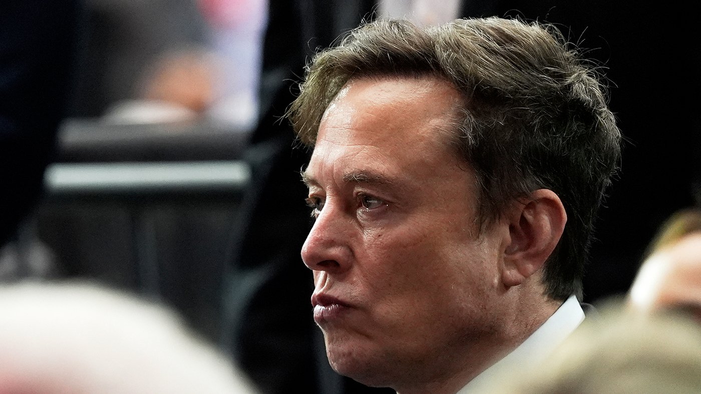 Musk Disputes Tesla FSD Link in Fatal Texas Home Crash
