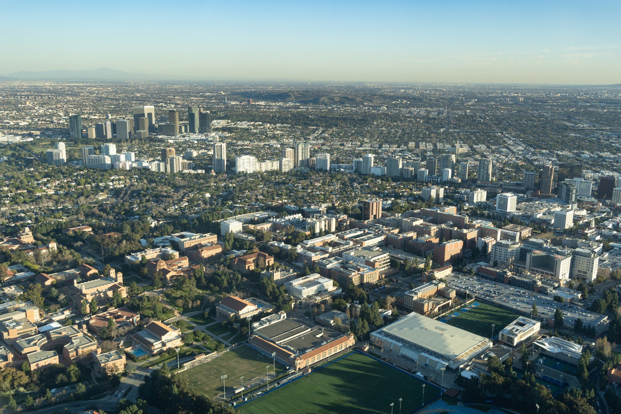 Niche's 2027 Rankings Reveal Top Public Universities for Affordability and Opportunity