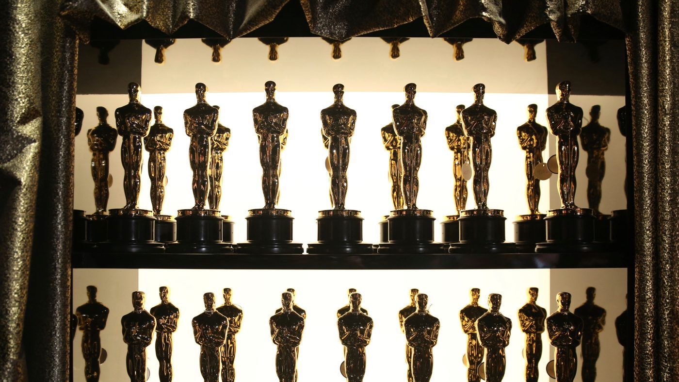Oscar Statuette Recovered After TSA Seizure at JFK Sparks Discrimination Claims