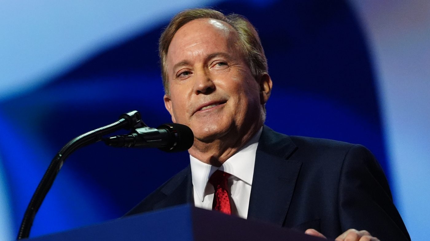 Paxton Blames Dallas GOP Convention for Slumping Polls