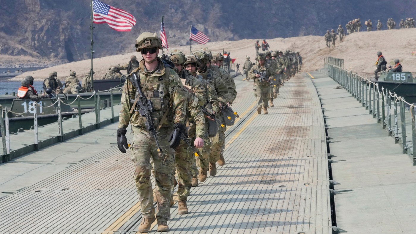 Pentagon's Fear of Dissent Threatens Military Effectiveness
