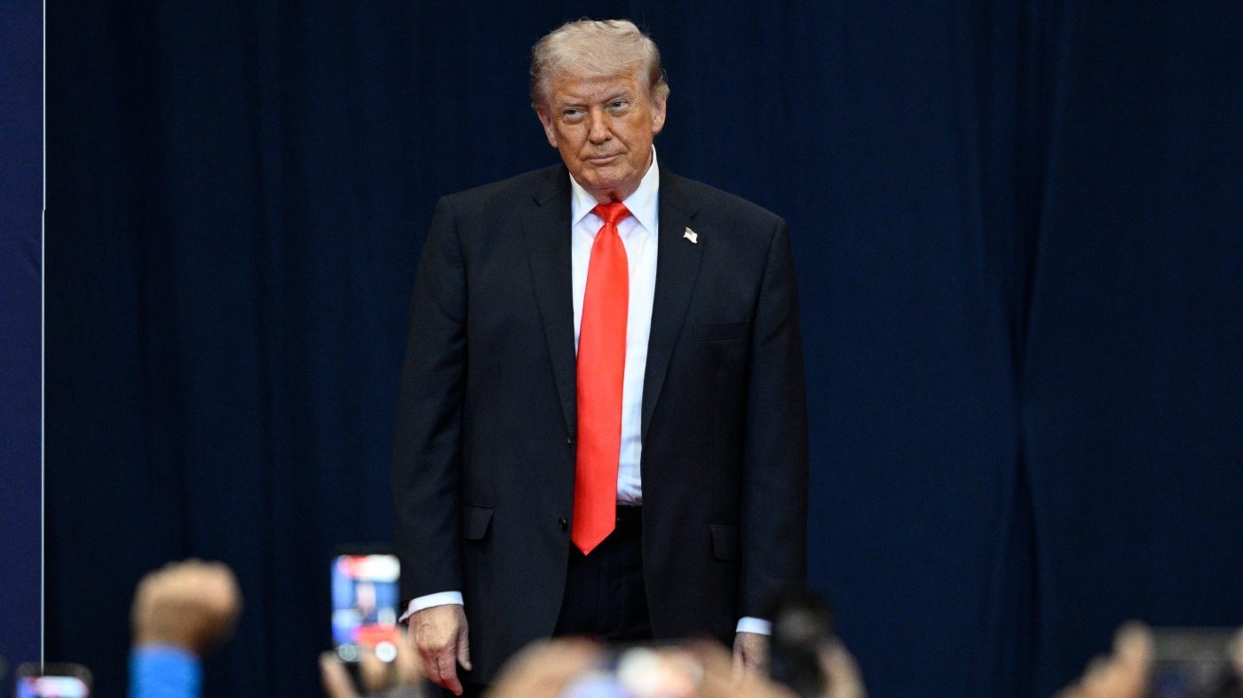 Pew Poll: 56% of Americans Say Federal Ethics Declined Under Trump's Second Term
