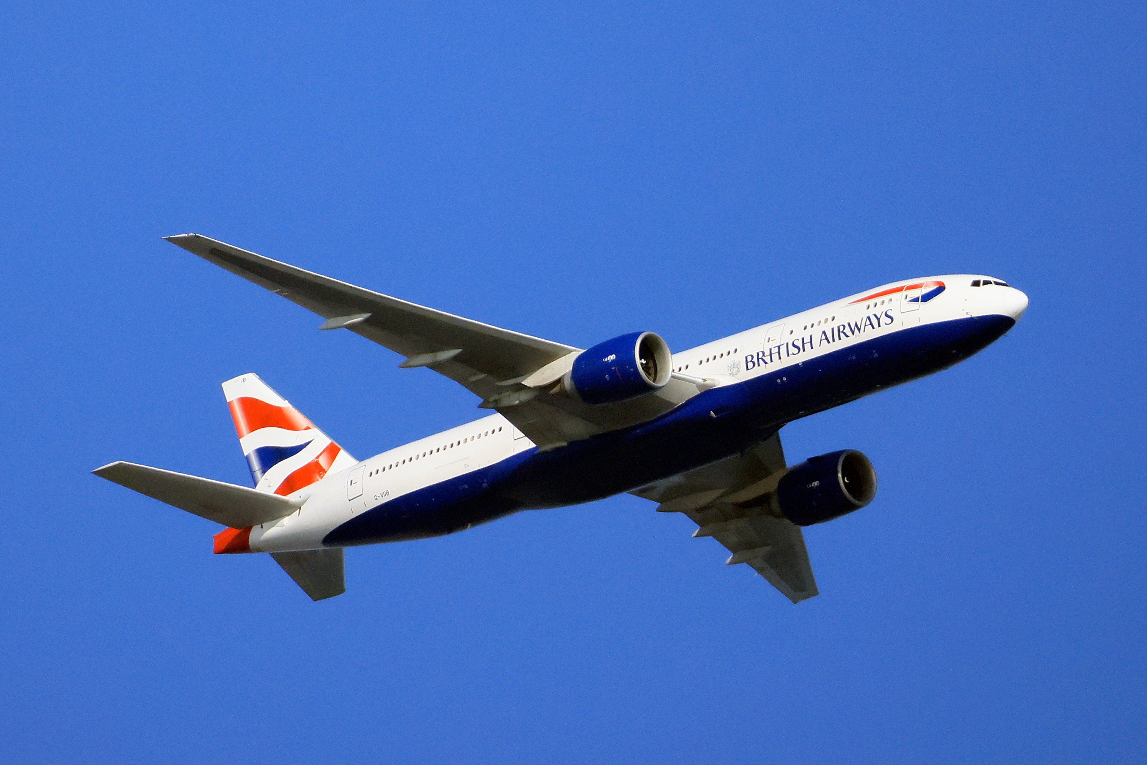 Phone Fire Aboard British Airways Flight to Las Vegas Triggers FAA Probe
