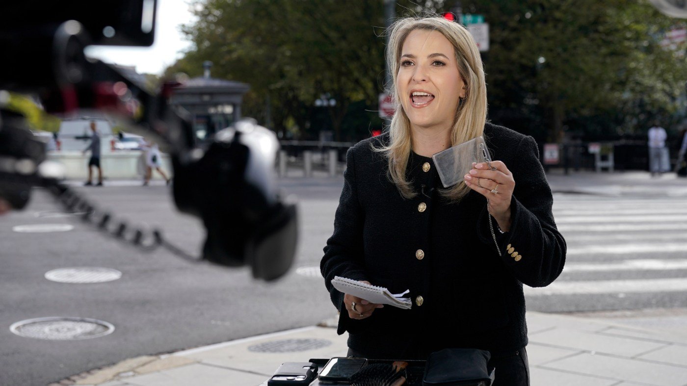 Poll: Americans Back Press Curbs on Security, With Caveats
