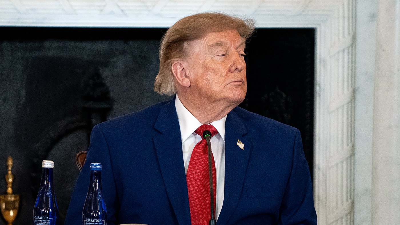 Republican base turns on Trump as approval hits new low