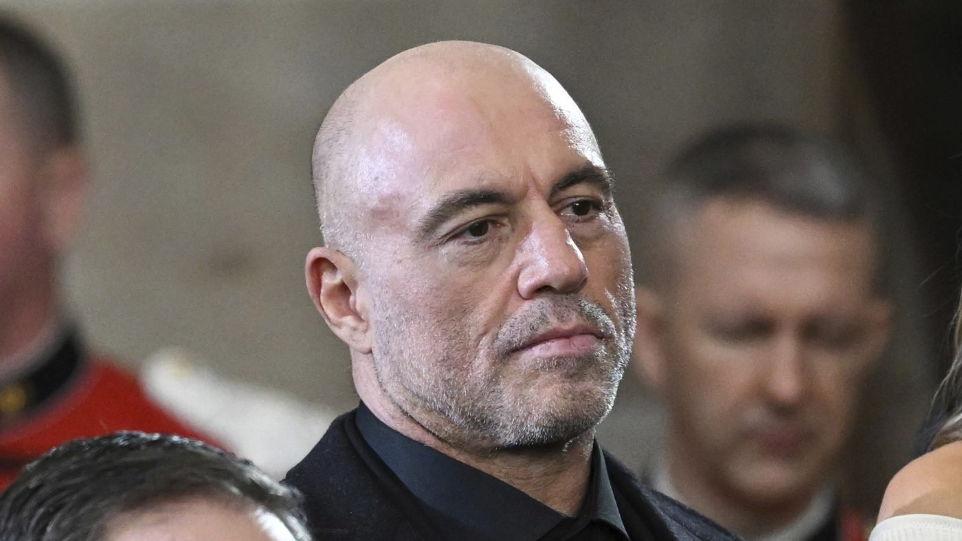 Rogan Claims Obama, Clinton Pursued More Aggressive Border Policies Than Trump