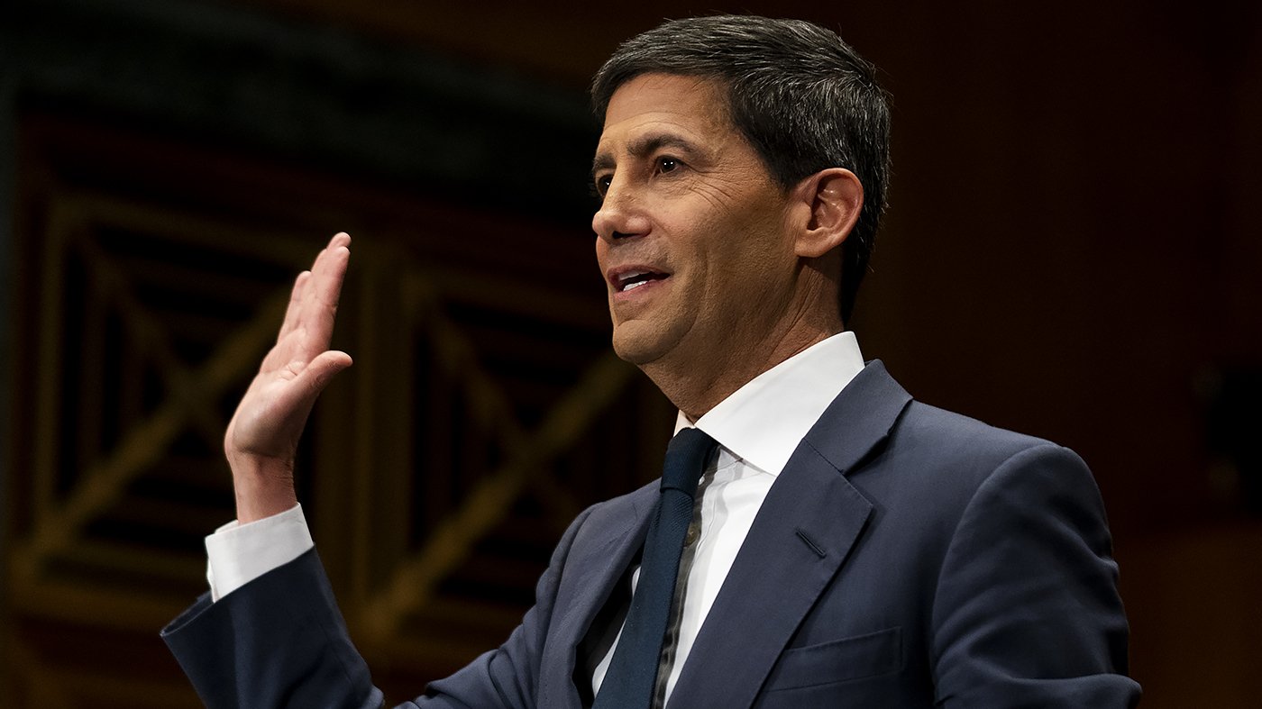 Senate Confirms Kevin Warsh as Fed Chair in 54-45 Vote