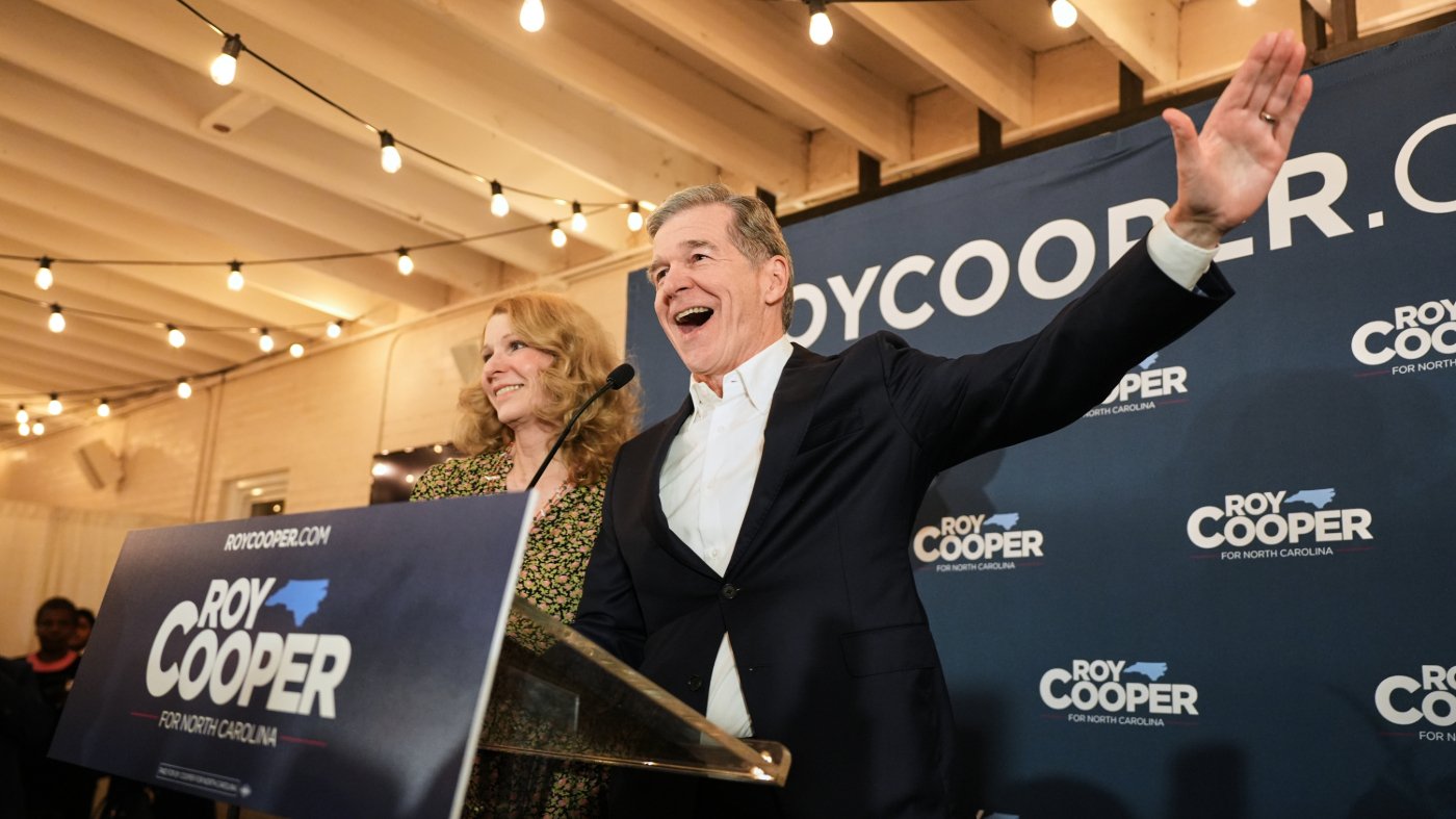 Senate Control Up for Grabs as Democrats Seize Opening in Red States