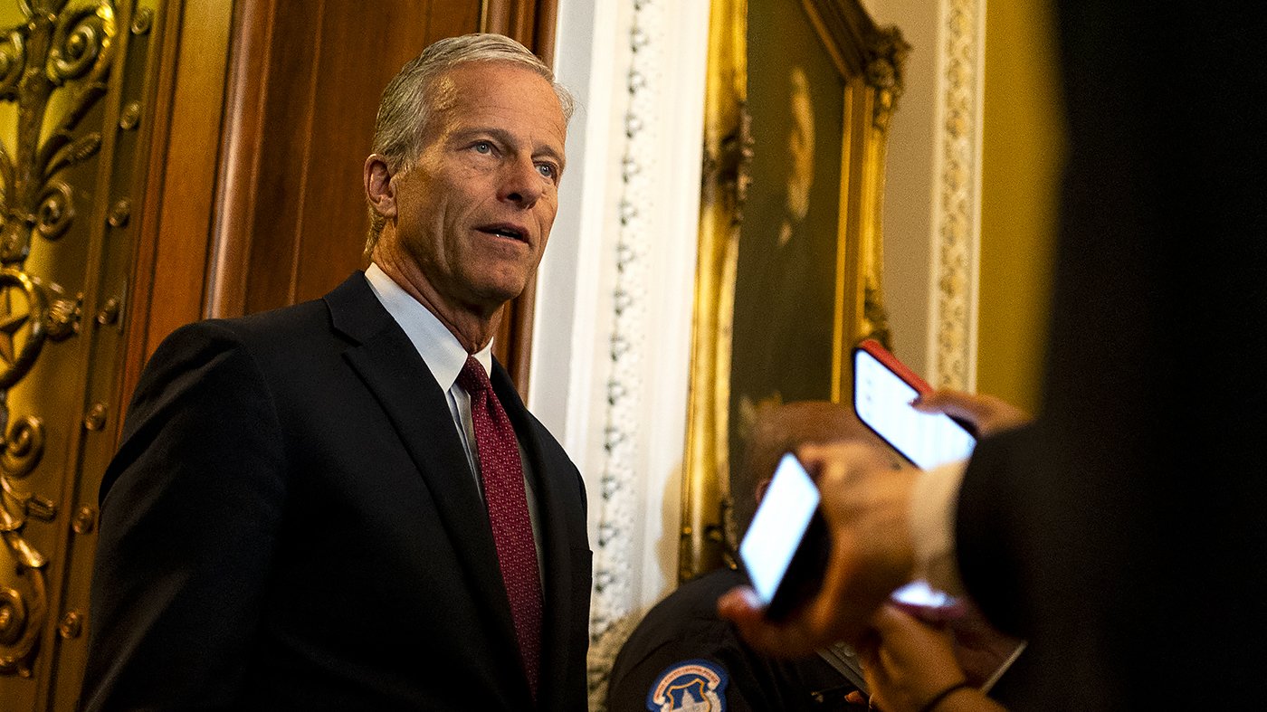 Senate GOP Demands Text of Trump's Iran Deal as Leaders Left in Dark