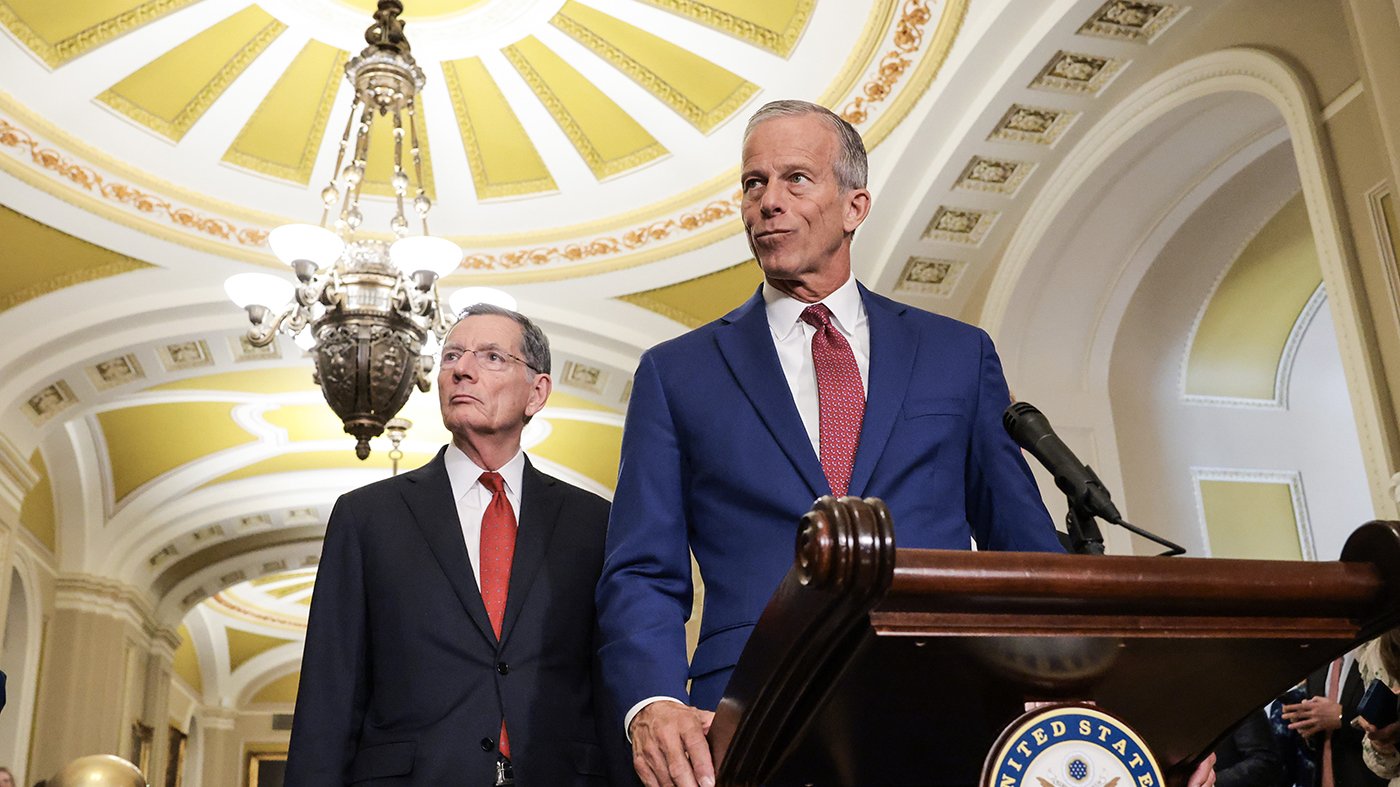 Senate GOP scrambles to salvage Trump's $1B ballroom funding amid Byrd Rule defeat