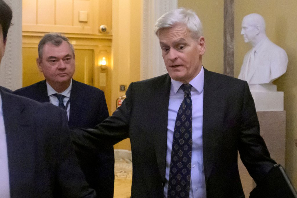 Senate Republicans' Timid Vote for Blanche Exposes Party's Fear of Trump