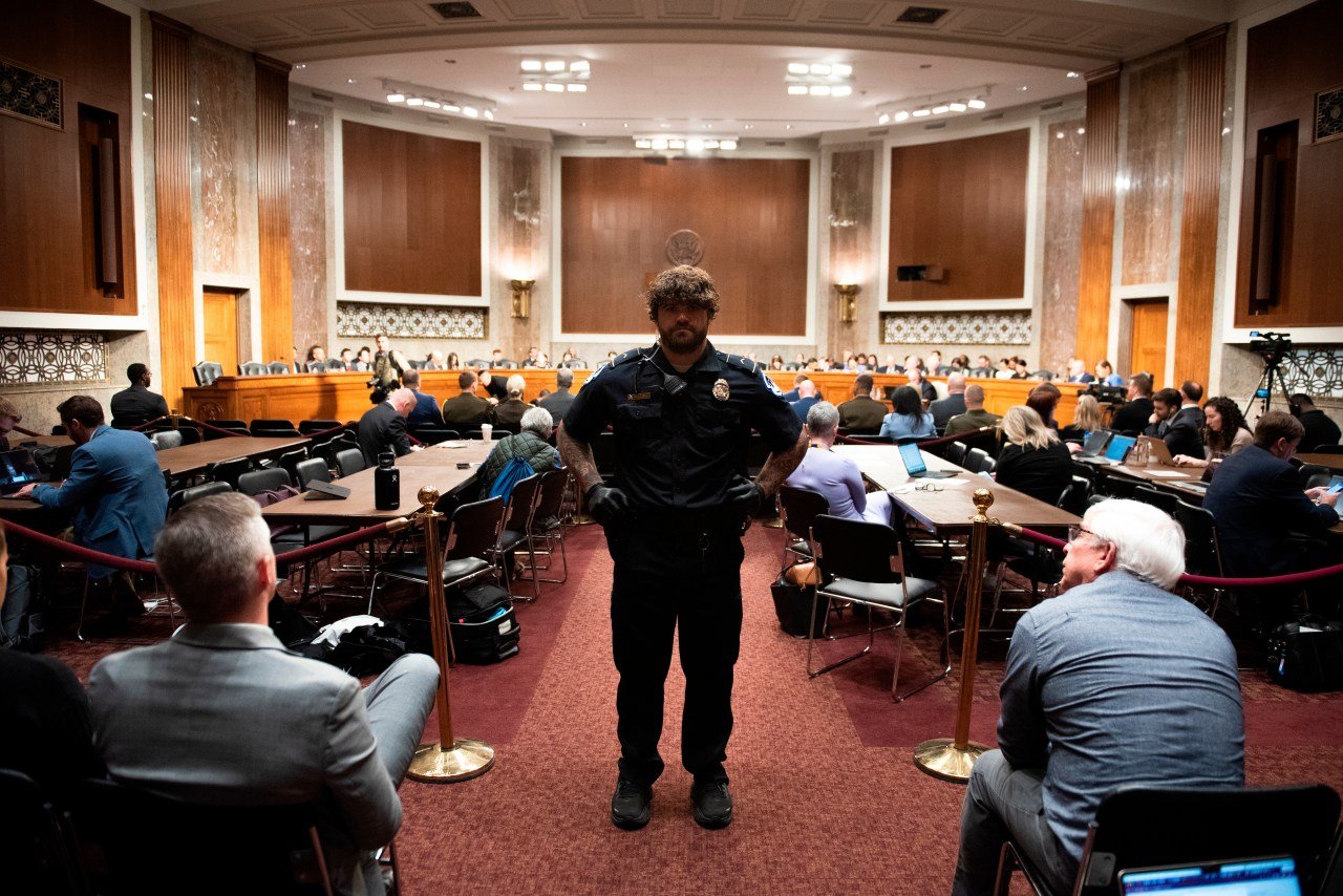 Senate Votes to Raise Capitol Police Retirement Age Amid Threat Surge
