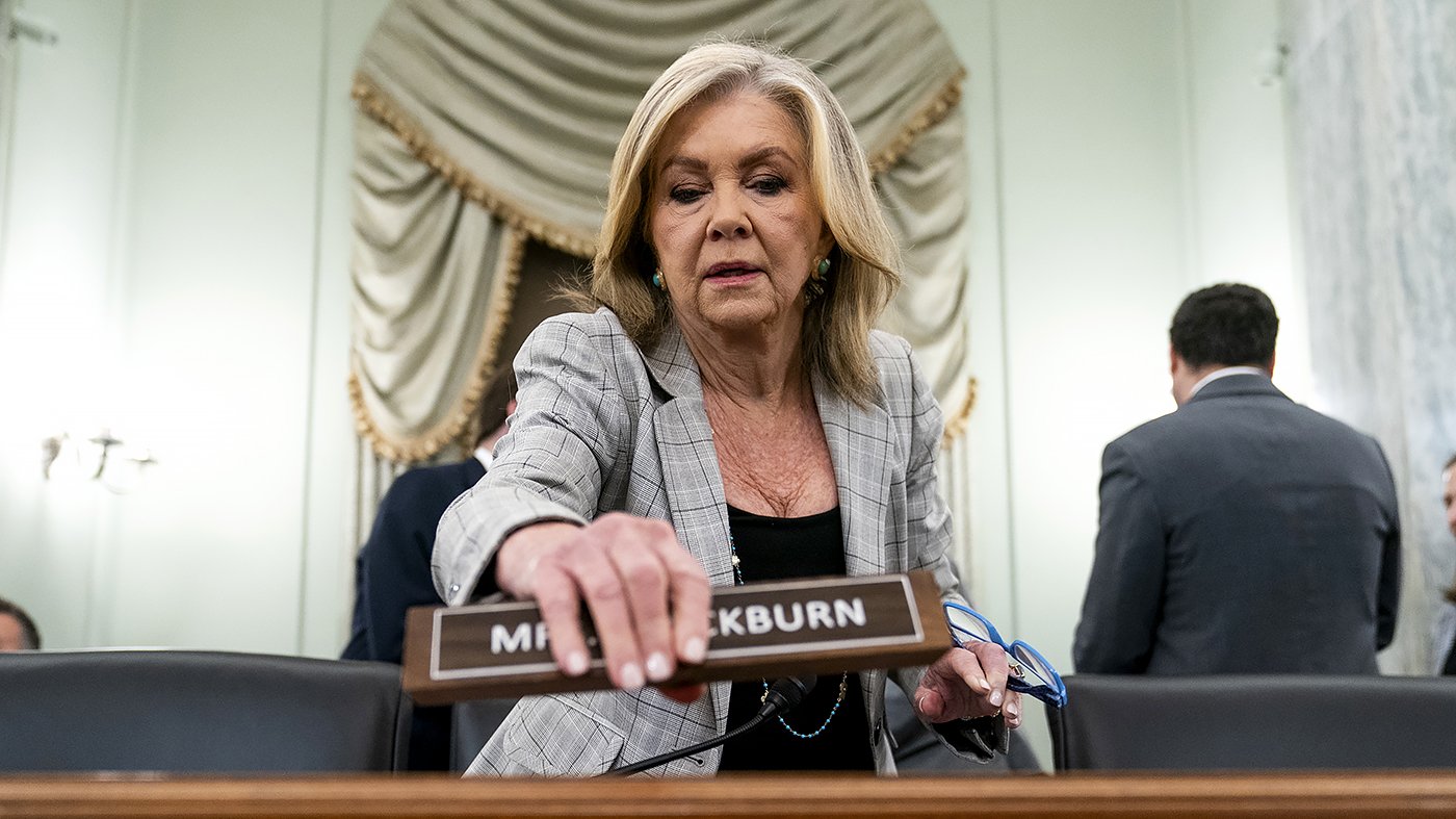 Senators Grill Sportsbooks and Prediction Markets Over Marketing and Youth Risks
