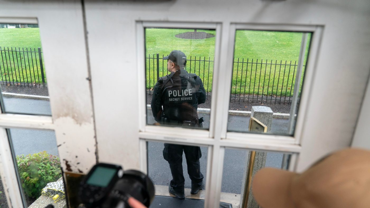 Shots Fired Near White House; Secret Service Rushes Reporters to Bunker