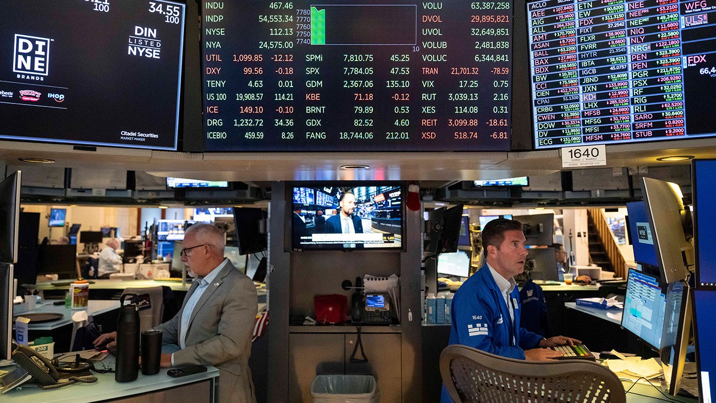 Slumping Jobs Data Deepens GOP Economic Worries Ahead of Midterms