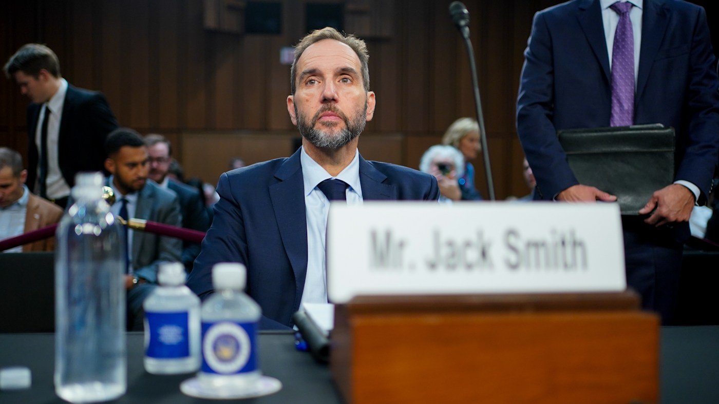 Smith Testifies as GOP Presses Trump Probes; AI Portal Launch Looms