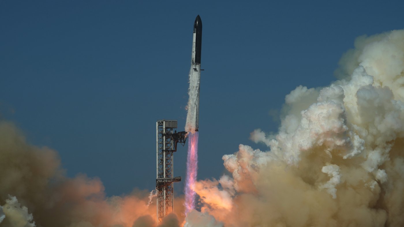 SpaceX Starship's 13th Flight Ends with Intact Ocean Landing