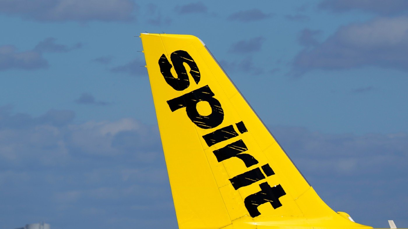 Spirit Airlines Completes Refunds After Collapse; Political Blame Game Intensifies