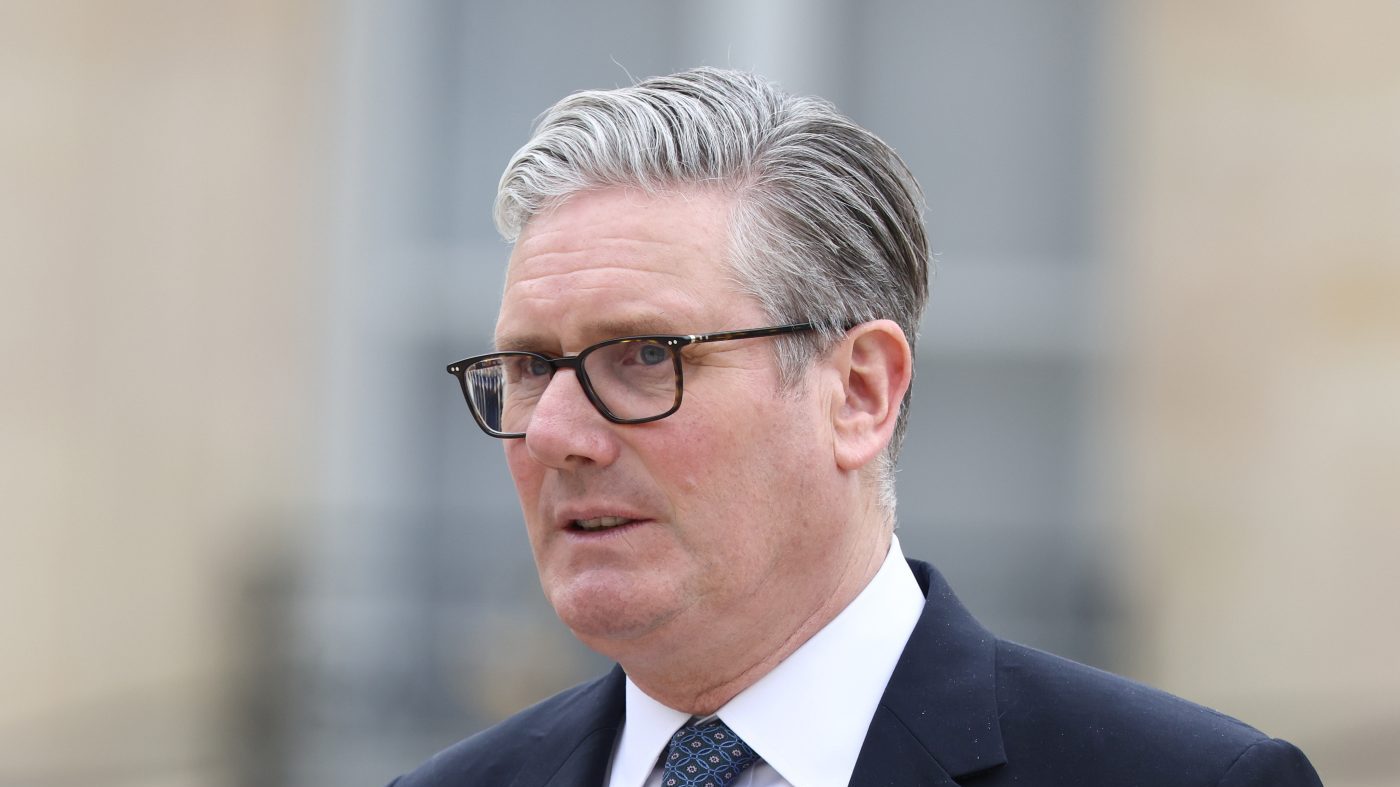 Starmer Faces Resignation Demands After Mandelson Security Vetting Overruled