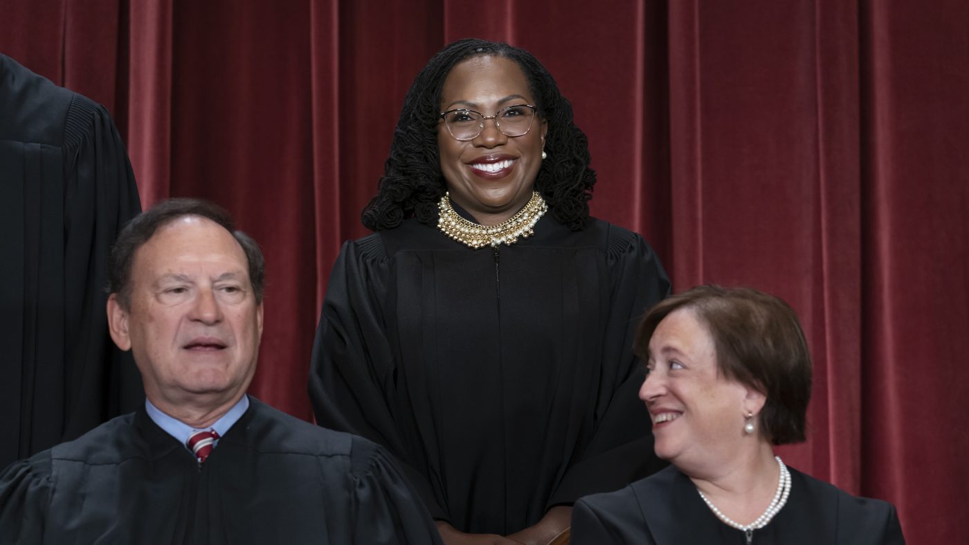 Supreme Court Liberals See Progress on Emergency Docket Transparency
