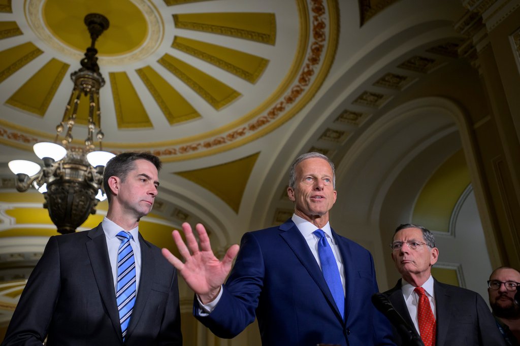 Thune Rebuffs Trump's Call to Fire Senate Parliamentarian Over White House Ballroom Funding