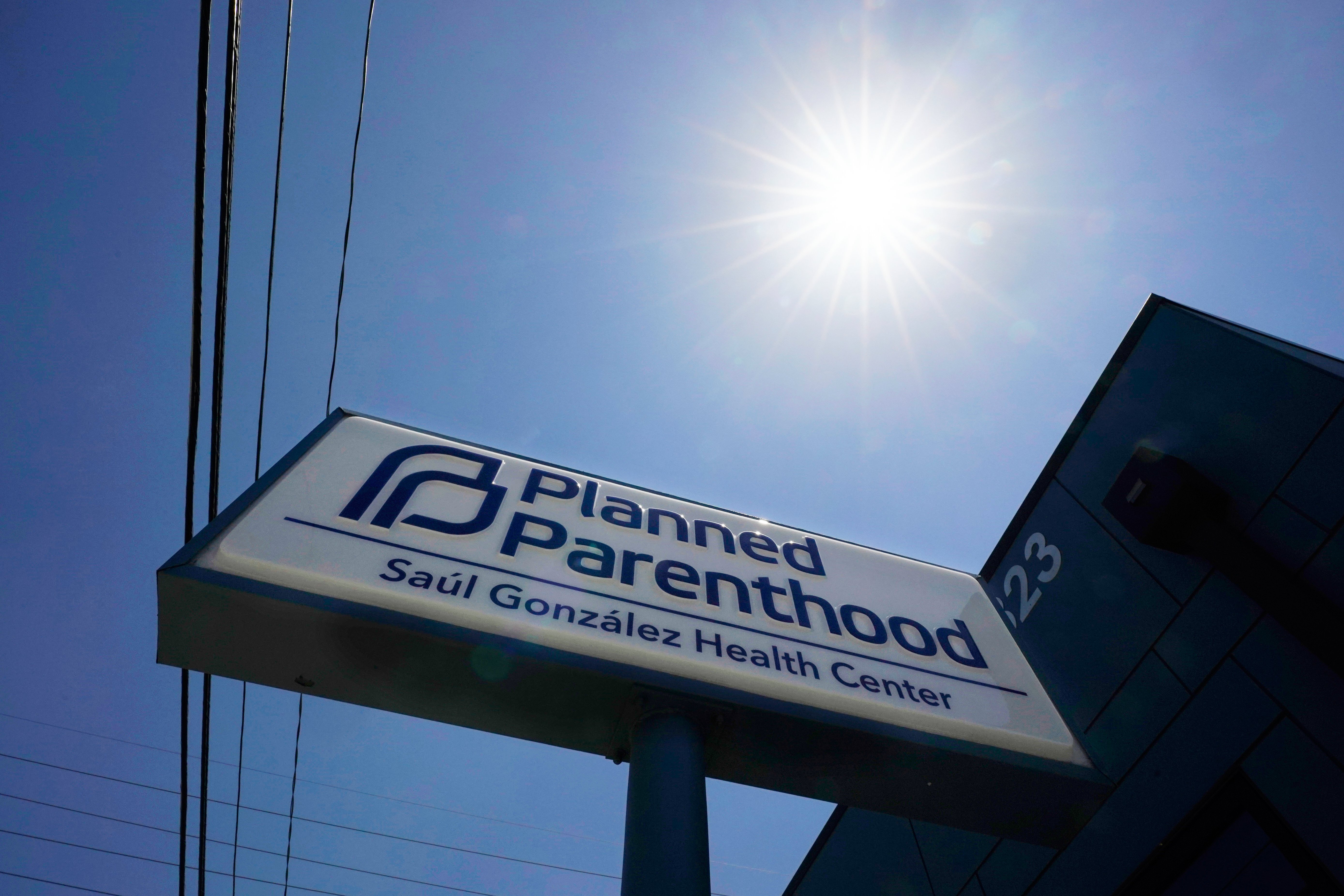 Trump Administration Extends Planned Parenthood Funding, Stoking Base Frustration