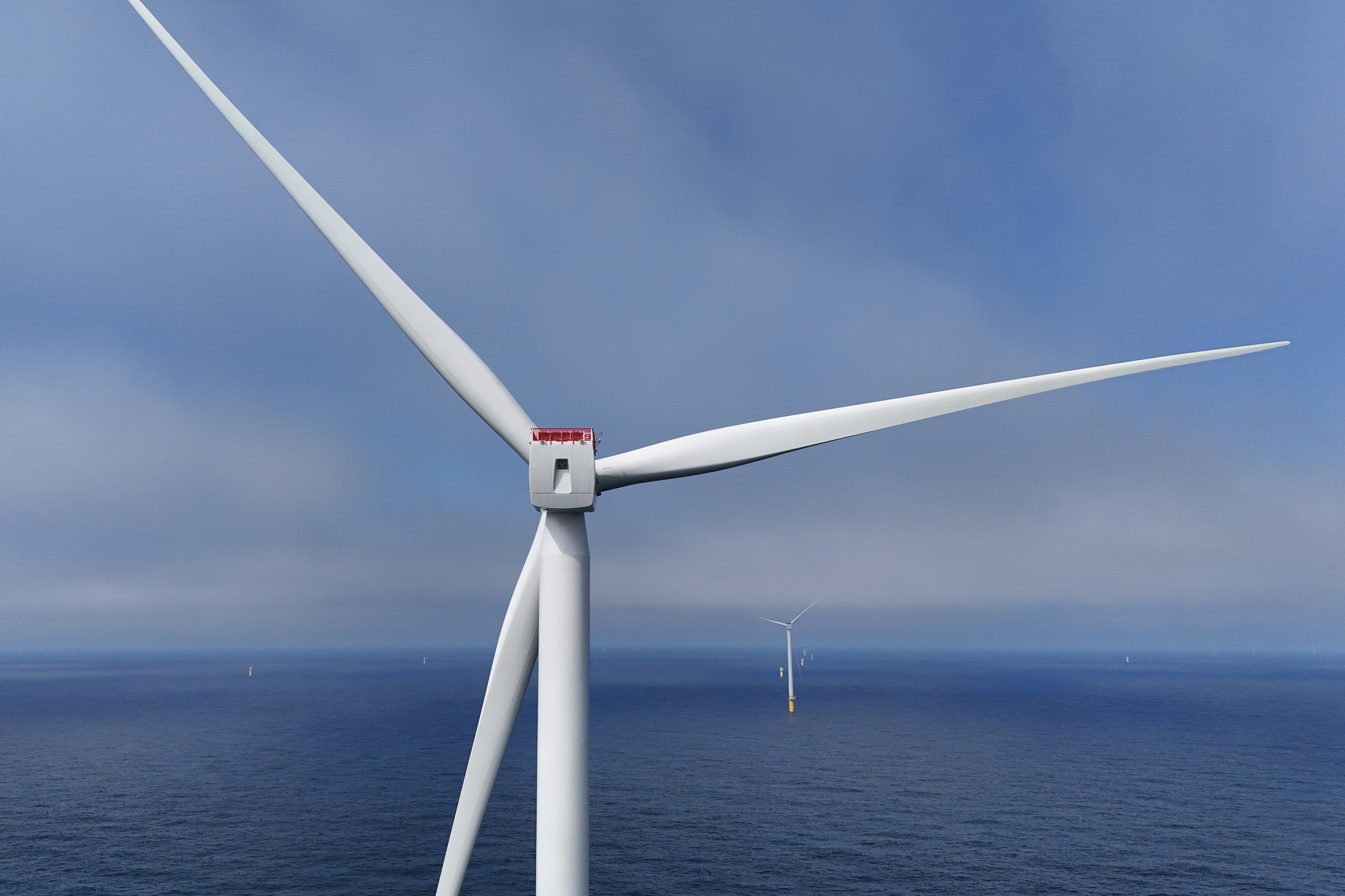 Trump Administration Pays RWE $1.22B to Abandon Offshore Wind Leases