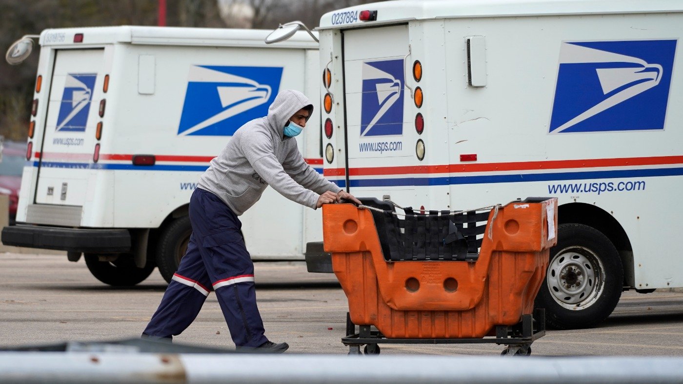 Trump Administration Proposes Lifting USPS Ban on Handgun Shipments