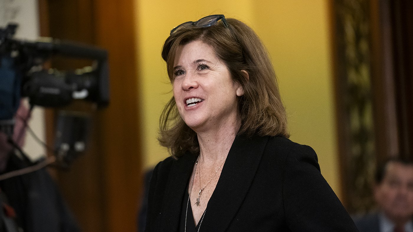Trump Allies Push to Oust Senate Parliamentarian After Rulings on Ballroom Funding and Voting Bill