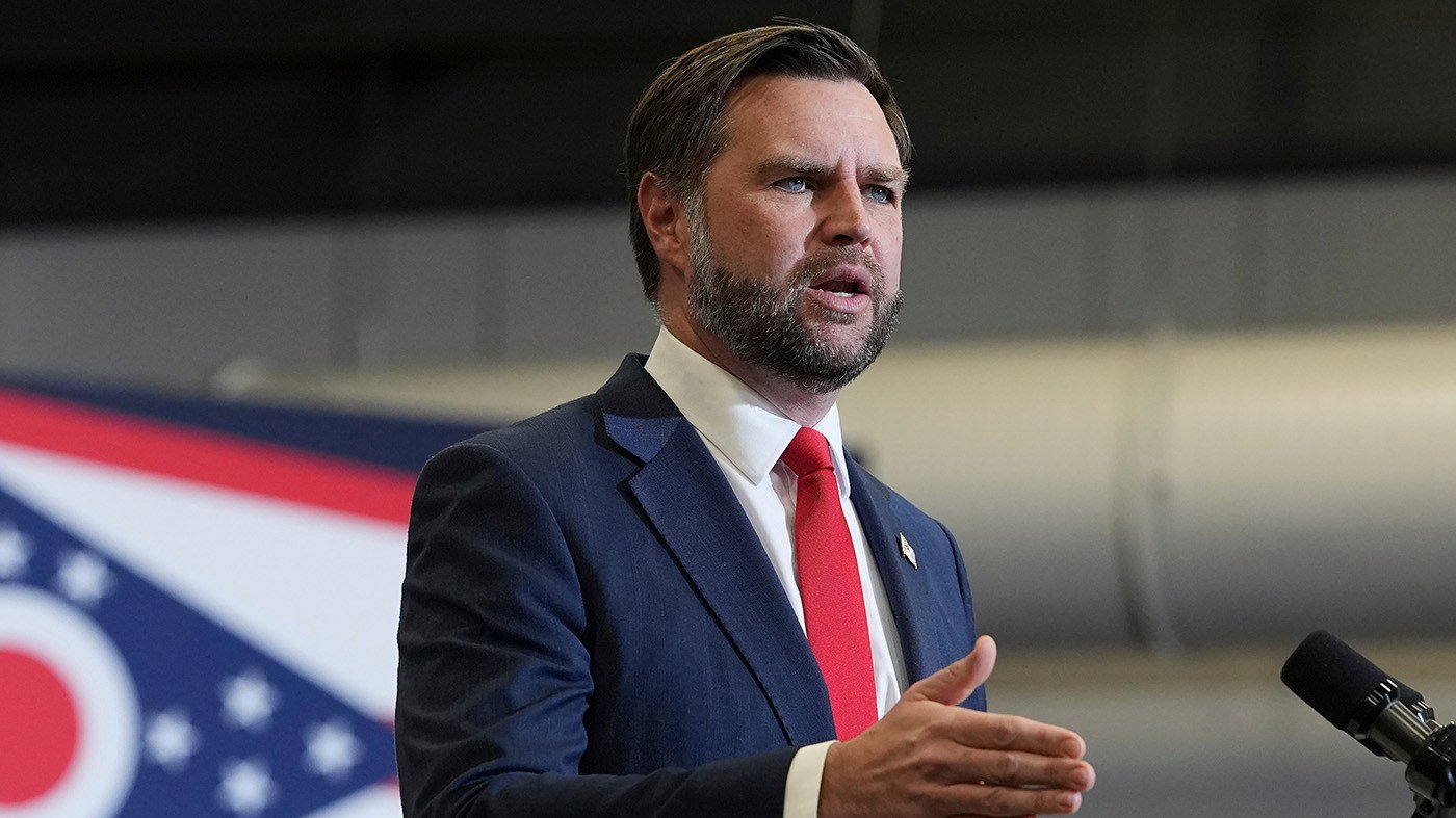 Trump and Vance Back Ramaswamy Amid Ad Uproar, Splitting Ohio GOP