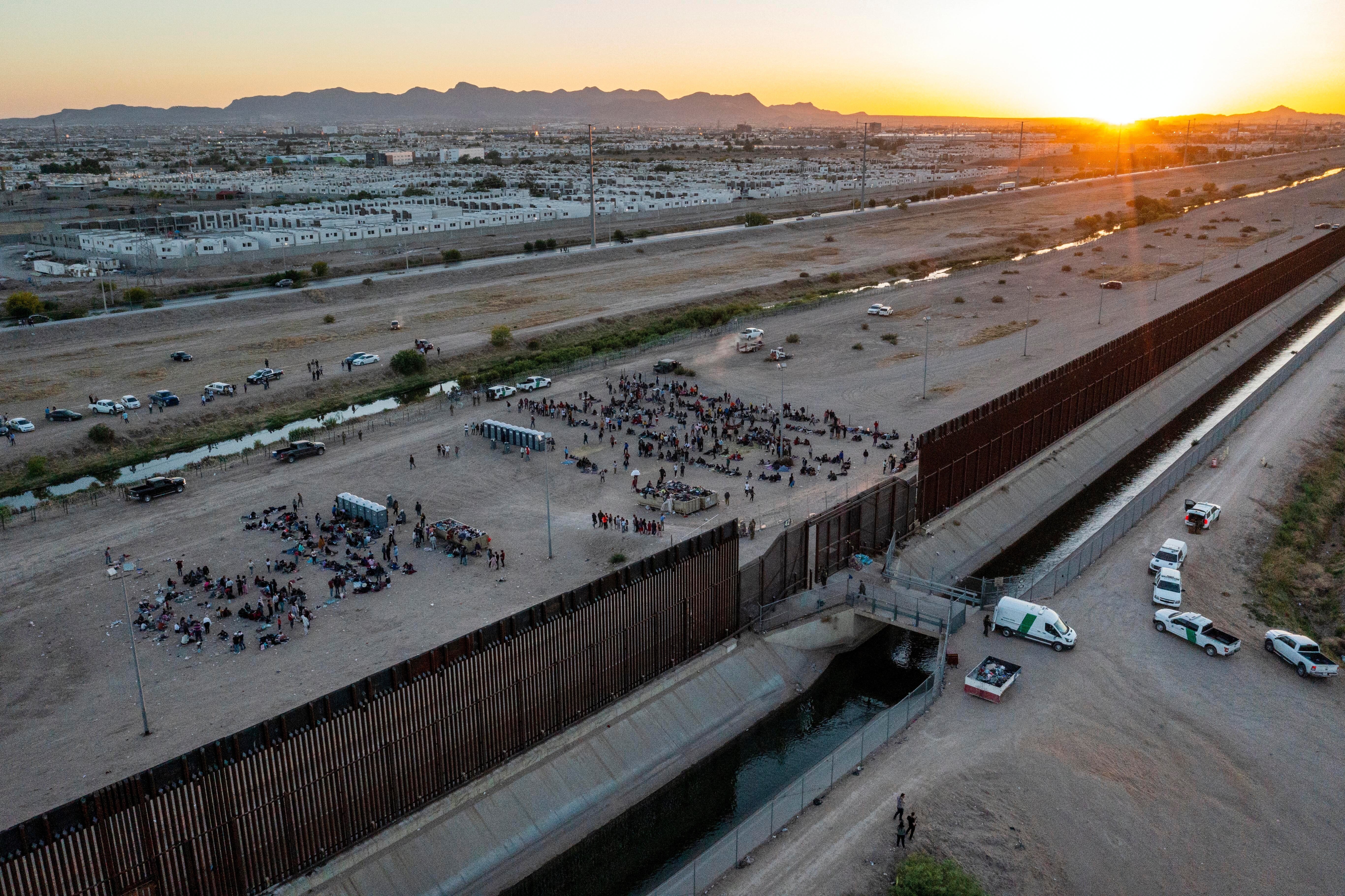 Trump Asks Supreme Court to Reinstate Border Asylum Ban