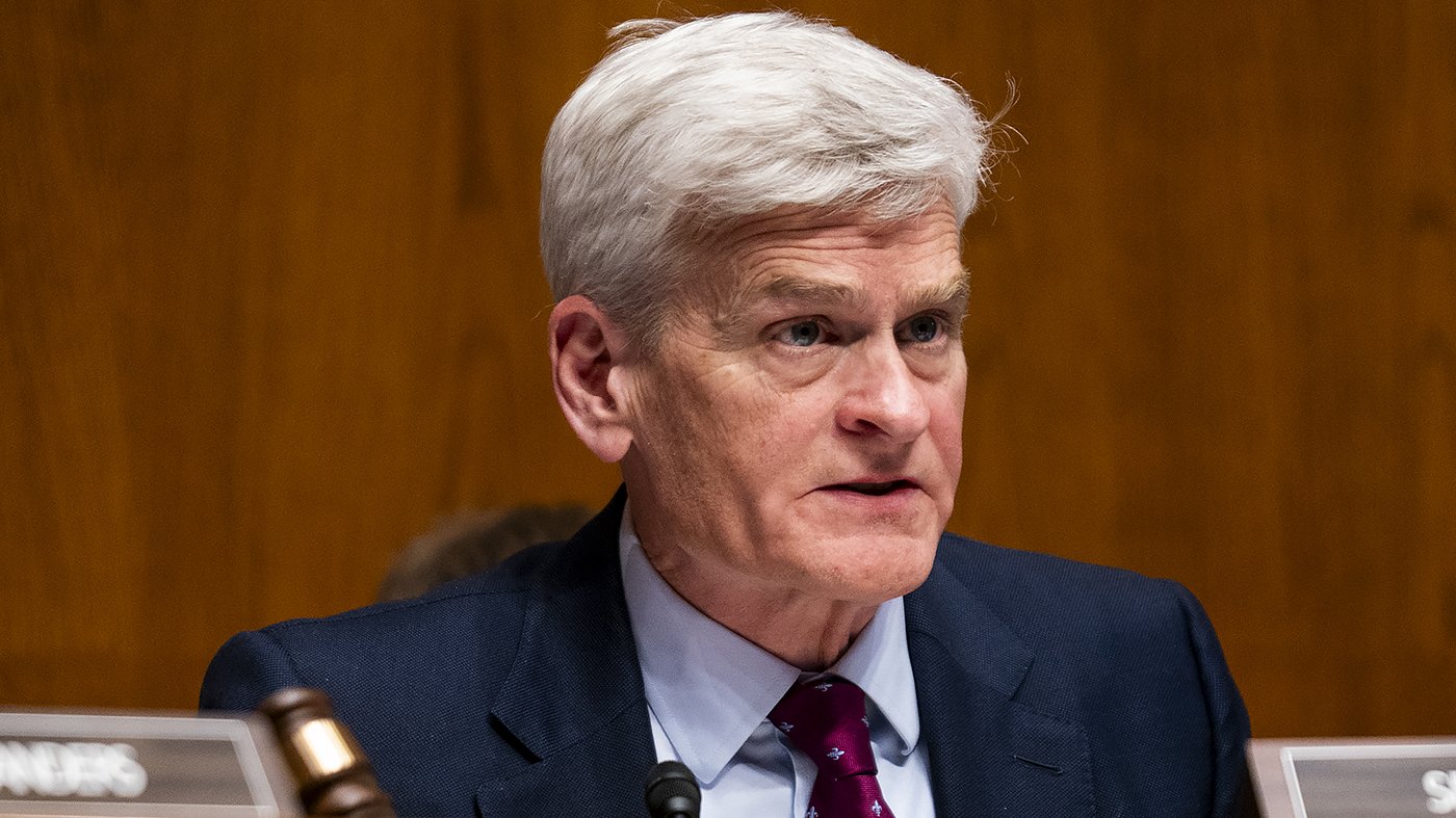 Trump Blames Cassidy for Surgeon General Pick's Collapse, Warns of Primary Challenge