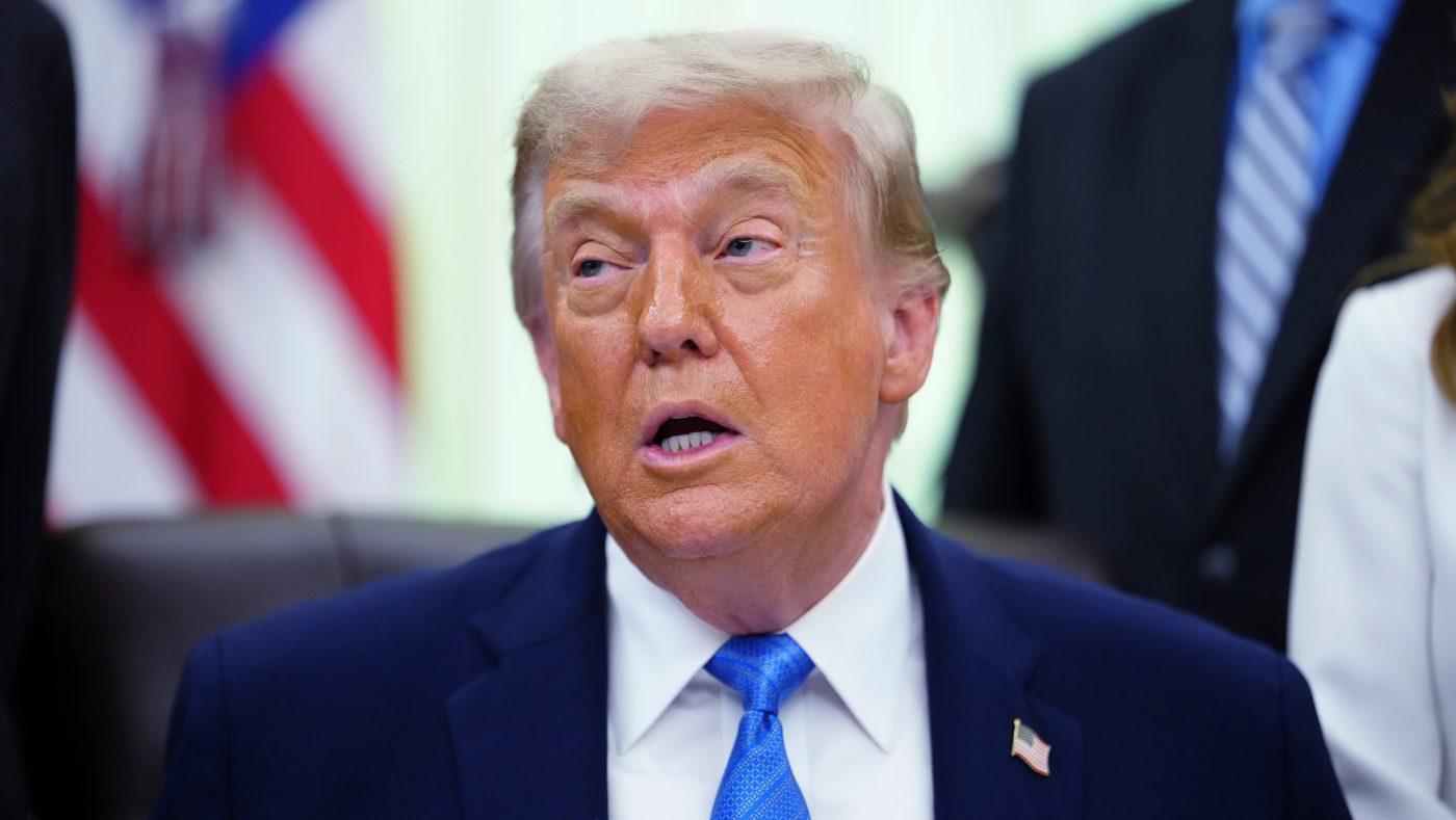 Trump Blasts Maine Democratic Senate Hopeful Platner as 'Low-Level Thug' Amid Scandal