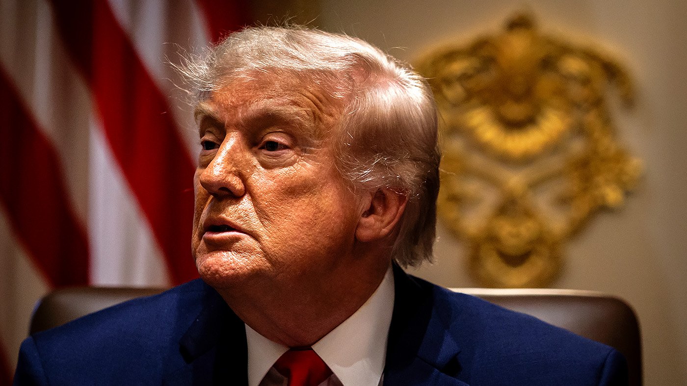 Trump Claims Military Edge in Iran Talks, Calls Tehran 'Crafty' Negotiators